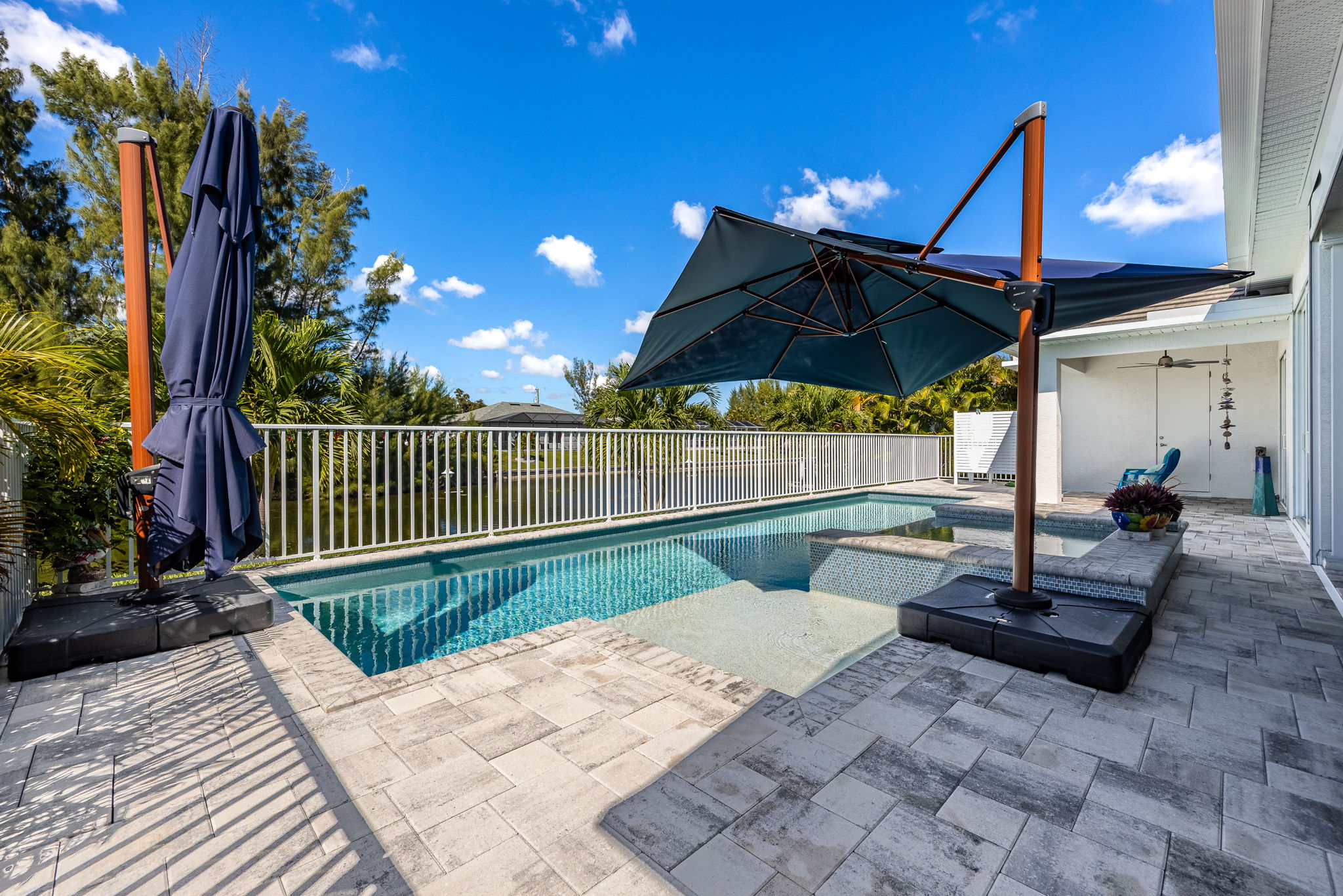 The White House in Cape Coral, Florida