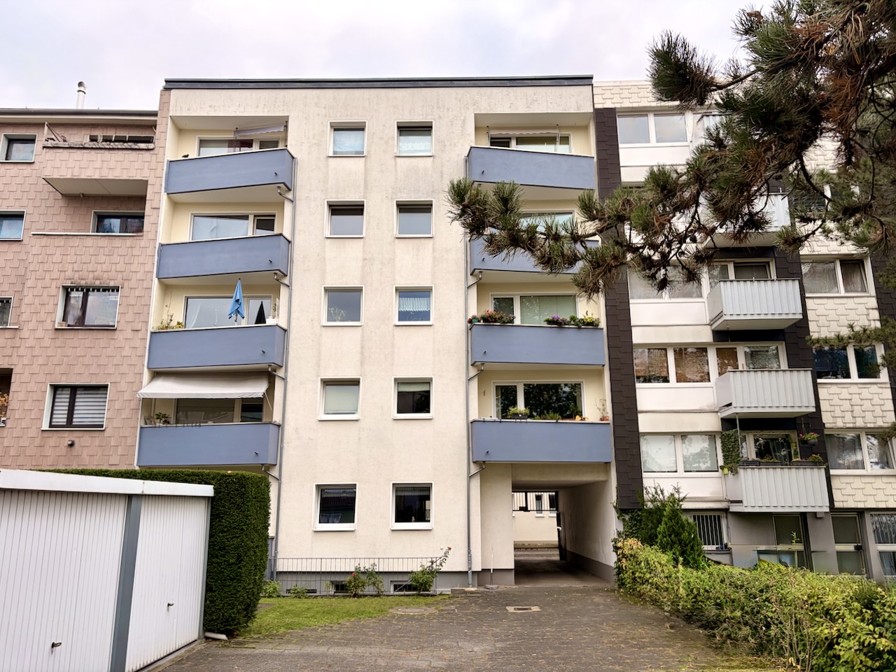 Mehrfamilienhaus am Mülheimer Hafen in Köln