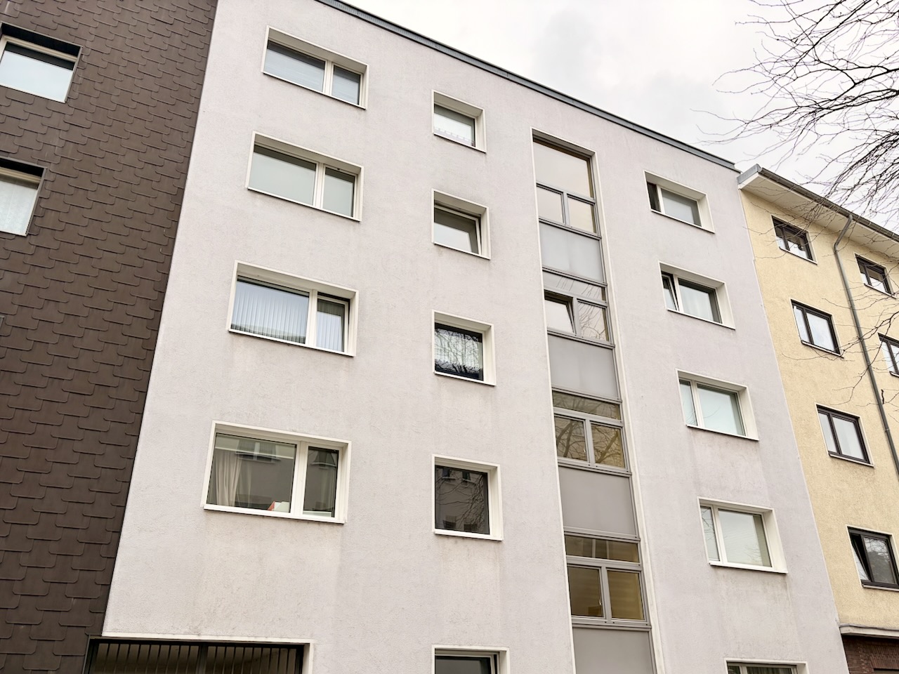Mehrfamilienhaus am Mülheimer Hafen in Köln