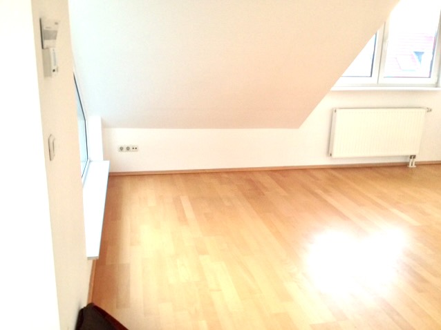 Dachgeschosswohnung in Nippes