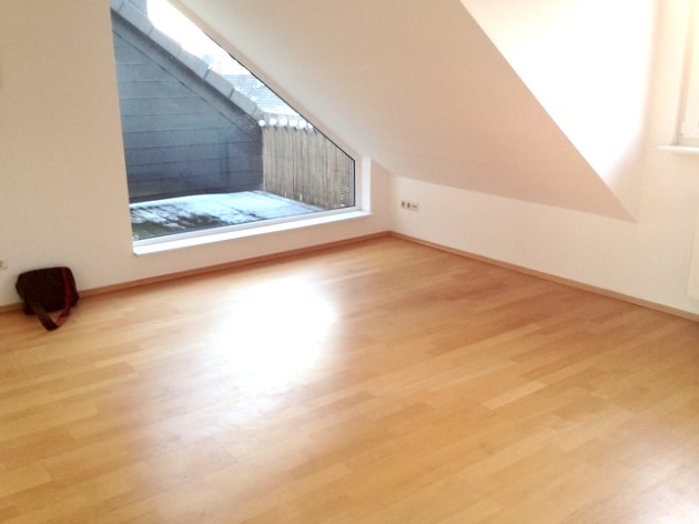 Dachgeschosswohnung in Nippes