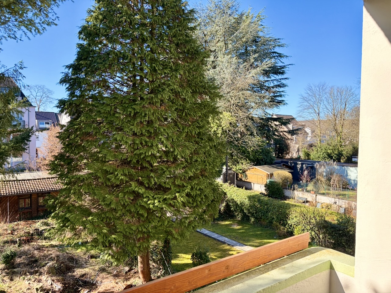 Eigentumswohnung in Köln-Dellbrück, Makler, Immobilienbüro, Immobilie