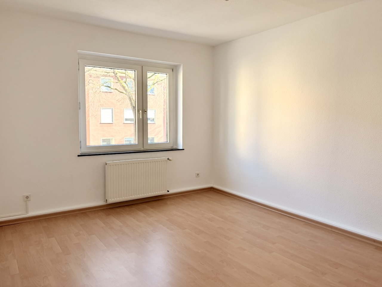Eigentumswohnung in Köln-Dellbrück, Makler, Immobilienbüro, Immobilie