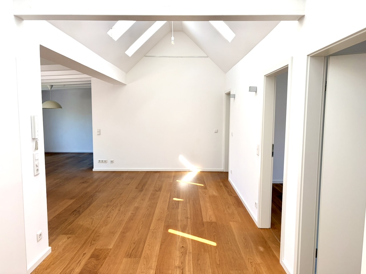 Stilvolles Wohnen, Dachgeschosswohnung, Köln-Sülz